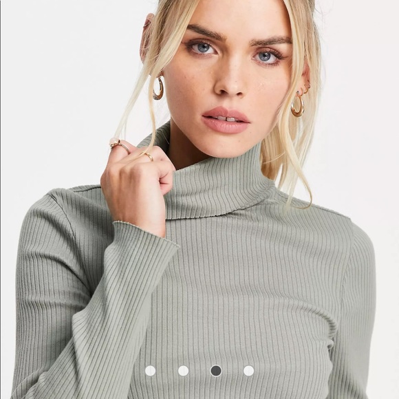 New ASOS Cropped Petite Turtleneck - Picture 3 of 5